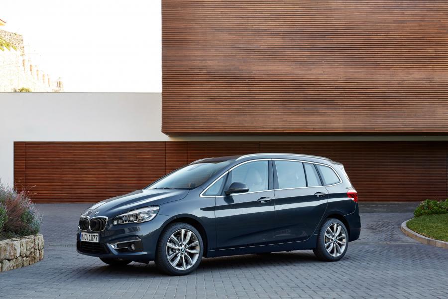  BMW 220d xDrive Gran Tourer Luxury Line 2015 года  (фото 16 из 32)